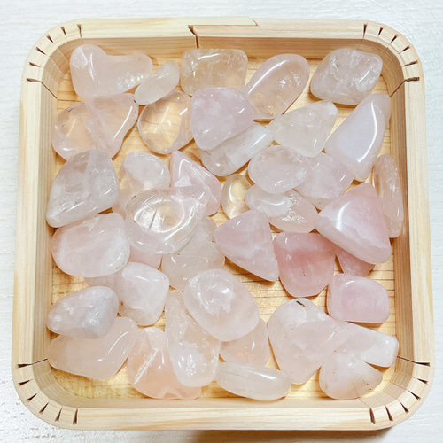 ✨【再販30点以上】恋愛 天然石 ローズクォーツさざれ石（大粒） 100g