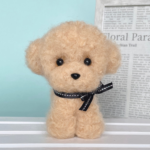 羊毛フェルト　トイプードル　アプリコット トイプードル（アプリコット 薄茶）の羊毛フェルト 犬 羊毛フェルト