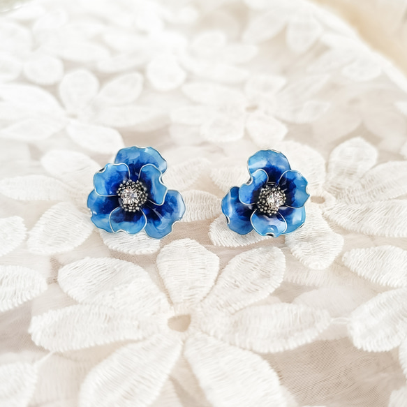 blue rose アンティークブルー のお花 　直径20mm　≪シルバー≫ インディゴ 藍色　サージカルステンレス 10枚目の画像