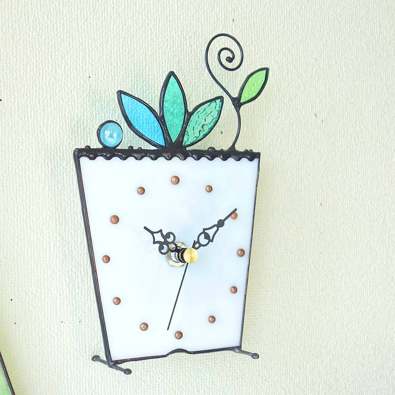 [プランタープランツ・翡翠と水色]ステンドグラスの掛け＆置き時計・受注制作