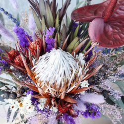 ラベンダー香る プロテアやアンスリウムの大人カラーのくすみモーヴブーケ ドライフラワー ウェディングブーケ 花束 3枚目の画像