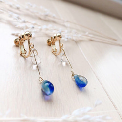 ガラスの雫と雪の結晶イヤリング/ピアス ブルーグリーン イヤリング