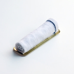 鎚目模様のおしぼり皿　小（真鍮素地） 3枚目の画像