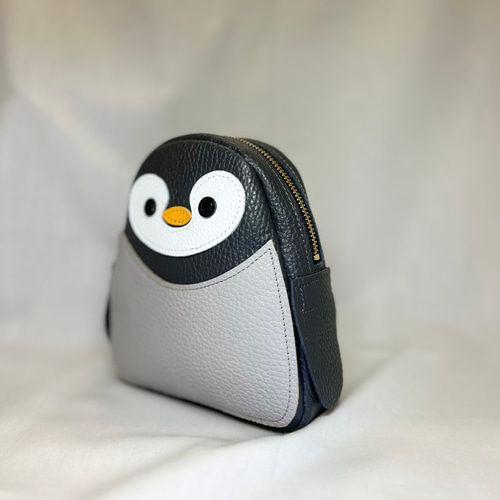 注目ブランドのギフト ペンギンポーチ大 本革使用 レザーポーチ 小さめのスプレー入り バッグ