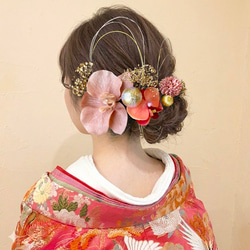 フローラル装飾のピンクキャビネット 002 津軽びいどろ 花びん 弘前桜 花あかり 扇花器 | 華やかな花器 上品な