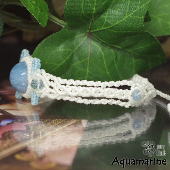 『アクアマリン』と『ブルートパーズ』美しい2つの青の魔石マクラメ編みブレス 3枚目の画像