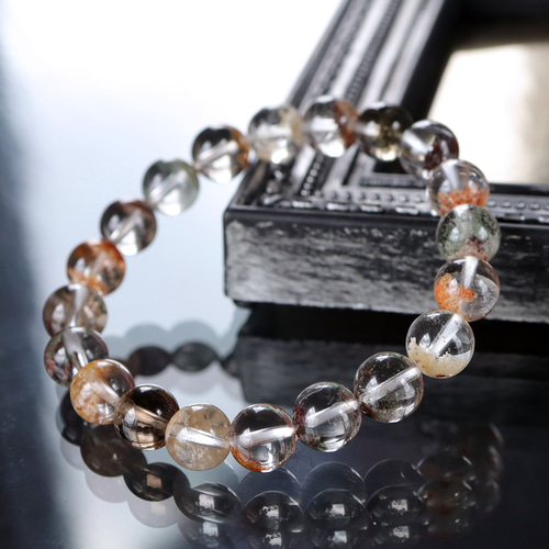 和風なガーデンクォーツ (庭園水晶)をぐるっと配置した仕事の運気