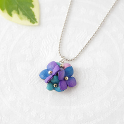 手染めレザー＊紫のバラのネックレス ネックレス・ペンダント アトリエ