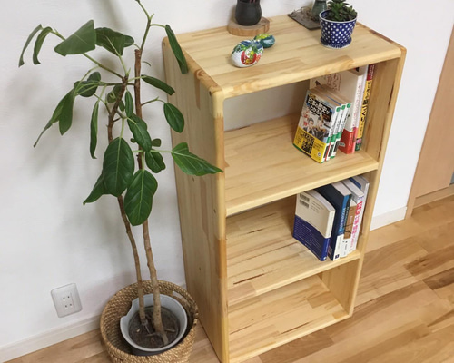 すべての角が丸い】安心安全な収納棚 縦型 木製 カラーボックス サイズ