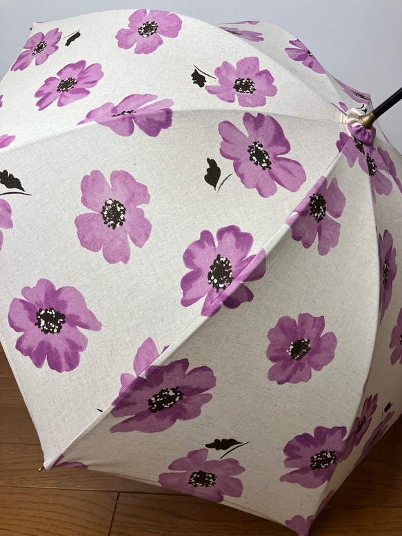 送料無料　手作り日傘　アイボリーにうす紫の花 5枚目の画像