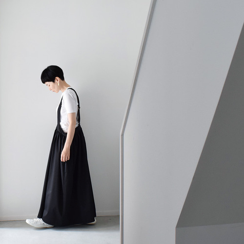 skep スケップ　ギャザージャンパースカート ロングスカート　黒　creema ギャザージャンパースカート：黒［SK03JSBK］ ロングスカート（マキシ