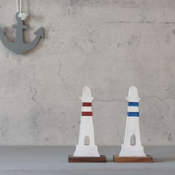 灯台 オブジェ ２色 木製 マリン インテリア 海 夏 サマー 手描き 雑貨 サーフ 西海岸 ペイント 2枚目の画像