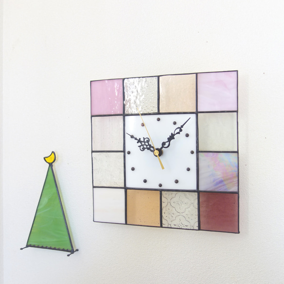 24㎝角-ステンドグラスの掛時計-モザイクK24（ピンク・パープル系) 4枚目の画像