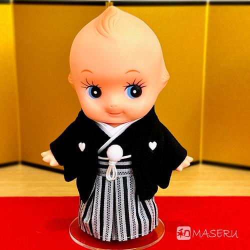 白無垢ウェディングキューピー (黒い紋付袴&白無垢)/ 和装 白無垢ウェディングキューピー (黒い紋付袴&白無垢)/ 和装