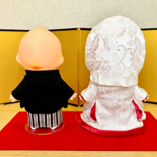 白無垢ウェディングキューピー(黒い紋付袴&赤ふきの白無垢 白無垢ウェディングキューピー(黒い紋付袴&赤ふきの白無垢