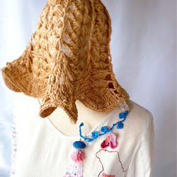 日除け・日焼け防止UVカット　手編みチューリップハット　透かし模様のたためるレディース用お帽子　エコアンダリア　ベージュ 14枚目の画像