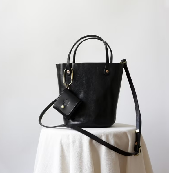 高級牛革斜め掛けショルダーバッグ２Wayバッグポーチ袋付き茶色 11枚目の画像