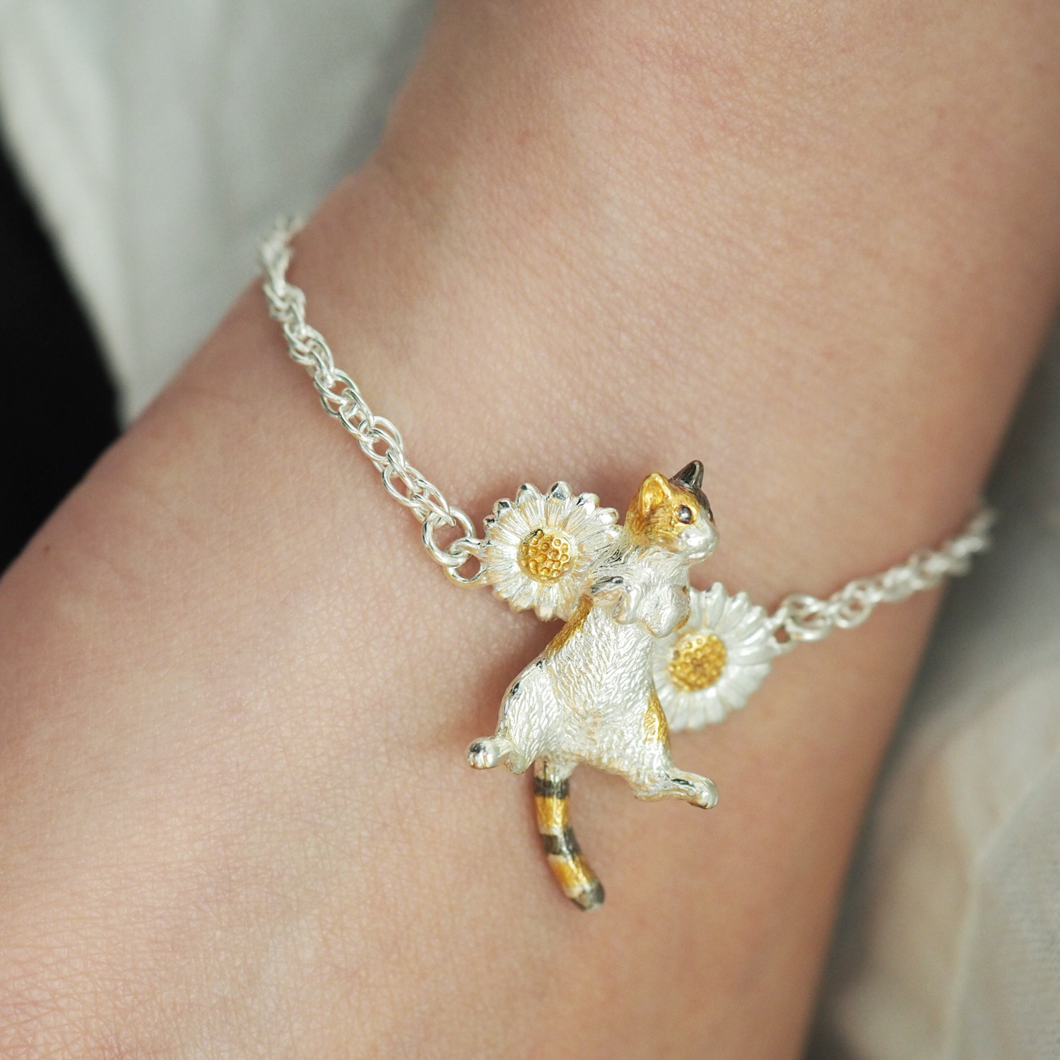 ごろん三毛猫ブレスレット