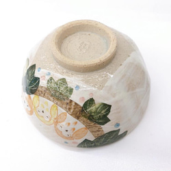 【清水焼】　繋がるふくろう　飯碗 (3羽) 3枚目の画像