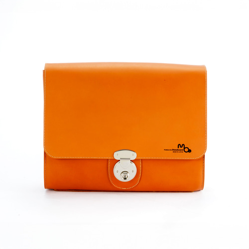 美品✨グッチ ビジネスバッグ ハンドバッグ ロゴ レザー A4収納可 大