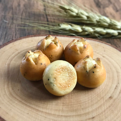 セサミちーずパン 2枚目の画像