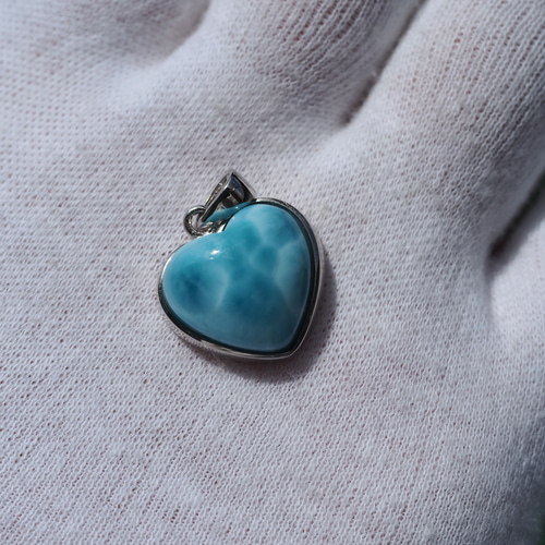 高品質/ラリマー/ペンダント/ハートデザイン 楽天市場】ラリマー ハート形ペンダントトップ ドミニカ共和国産