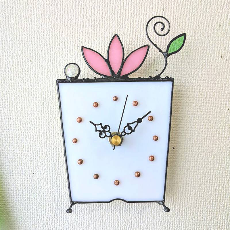 [プランタープランツ］ステンドグラスの掛け＆置き時計・ピンク系【受注制作】 6,160円