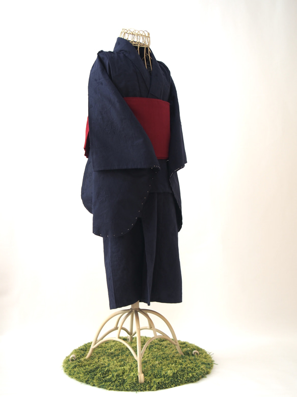 こども浴衣S／魔女の宅急便カラー／紺ネイビー刺繍／木綿(コットン)／子供着物／一つ身／園児〜小学生 5枚目の画像
