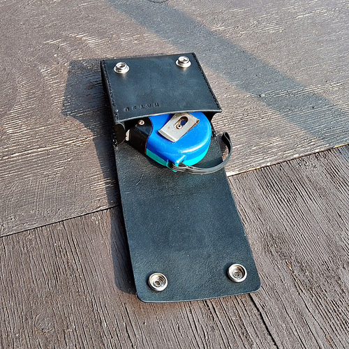 【本革】ミニポーチ 小物入れ ロボット 青 黒 ヌメ革 レザー ハンドメイド シングルミニスマホポーチ コンパクトツールポーチ メジャーケース