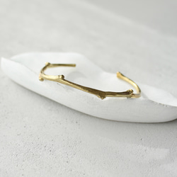 樹枝手鐲（金色） 第3張的照片