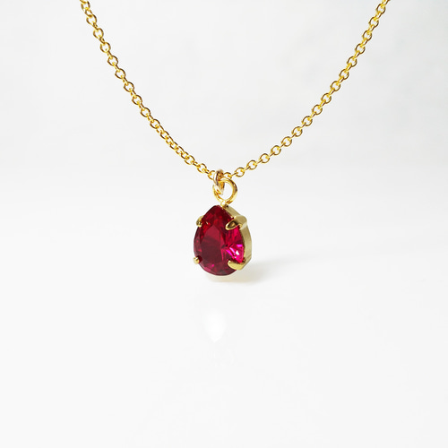 大粒の雫。ルビーのネックレス [送料無料] ネックレス・ペンダント