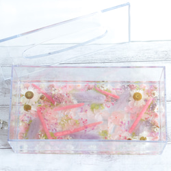 【小花を閉じ込めて】固まるハーバリウムティッシュケース～ボタニカルピンク～(大)＊無料ラッピング＊プリザーブドフラワー 4枚目の画像