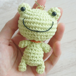 受注製作】手のひらサイズの、カエルさんキーホルダー♪（ブルー