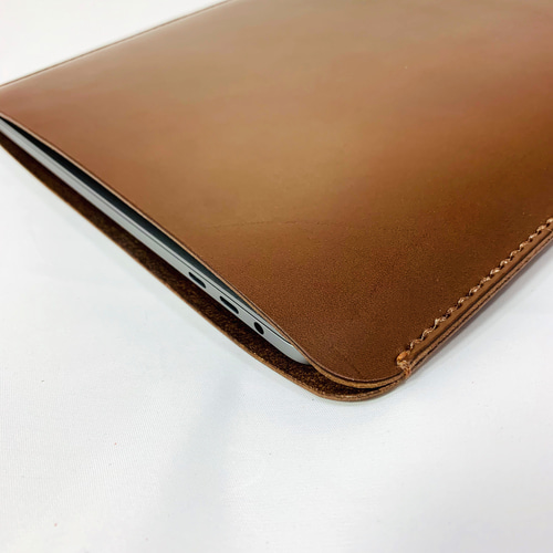 栃木レザーMacBook13〜16インチ用 縦型ケース② chocolate(新型