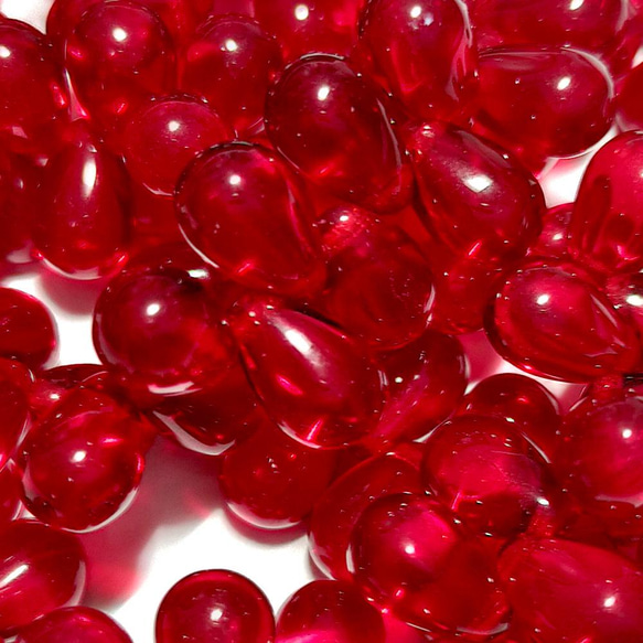 チェコ ビーズ ドロップ 6x9mm 10個 シャム レッド 8 クリア ppnalia 1枚目の画像