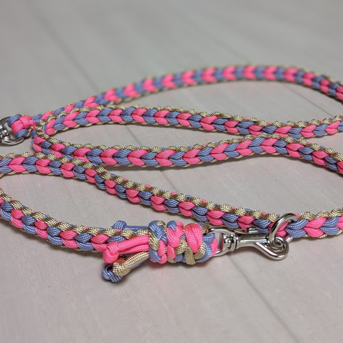 パラコード 可愛いLoveLove編みのカフェリード 小型～中型犬用(全長