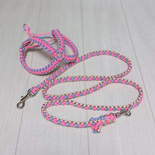パラコード 可愛いLoveLove編みのカフェリード 小型～中型犬用(全長