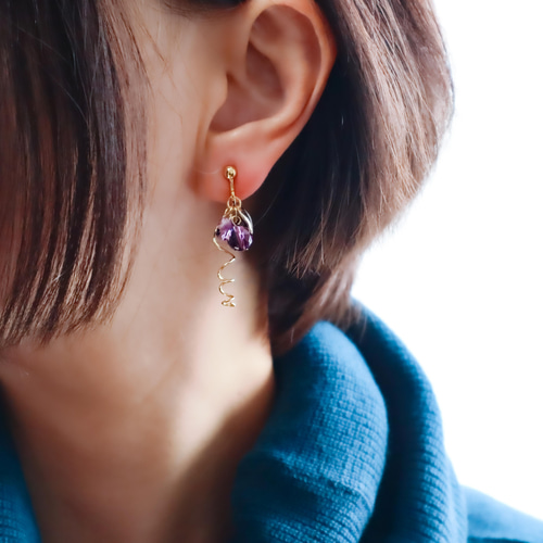 宝石葡萄のピアス(ピオーネ) イヤリング 秋色 アメジスト ガーネット