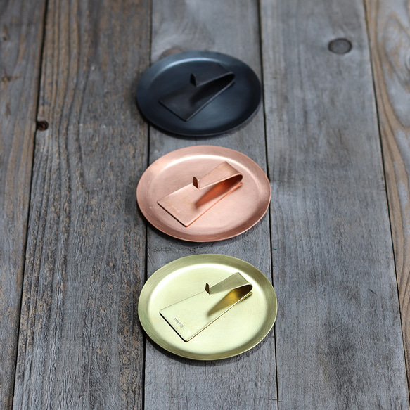 真鍮の小さな蚊取り線香立て 10枚目の画像