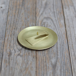 真鍮の小さな蚊取り線香立て 4枚目の画像