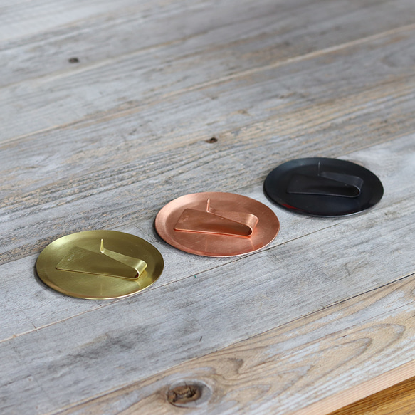 真鍮の小さな蚊取り線香立て 8枚目の画像