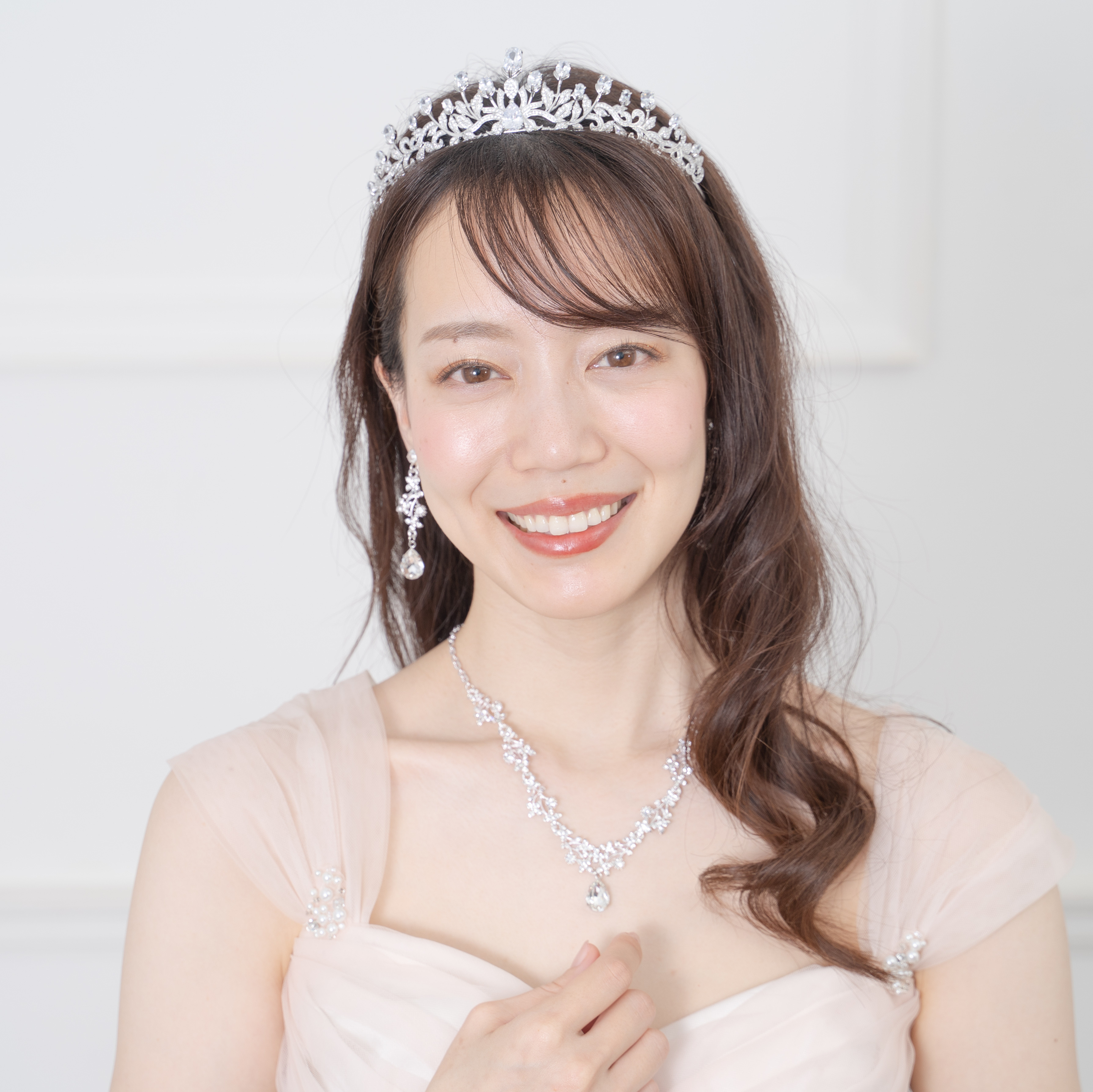 【czt12】キュービックジルコニア　ウェディング　ティアラ　ブライダル　ボタニカル