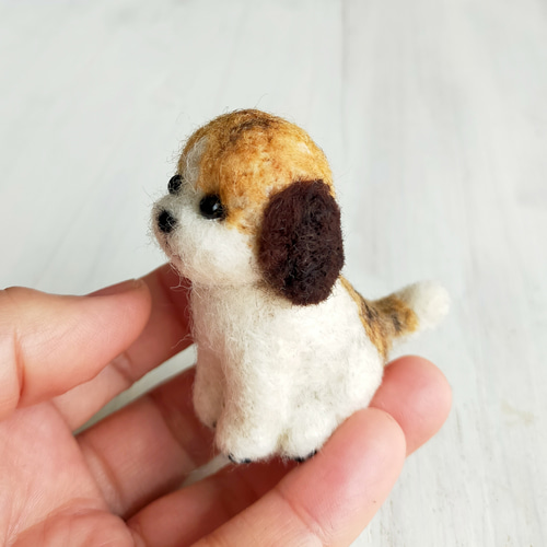 ◾羊毛フェルトの小さなわんこ(茶色い垂れ耳 ビーグル等) マスコット