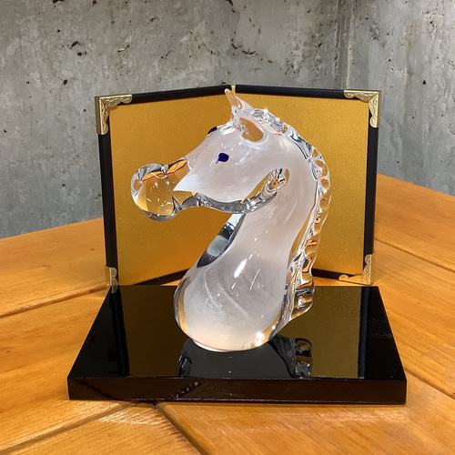 手作りガラス 干支〈馬〉 台座・屏風付き！ その他置物 小樽 ilponte