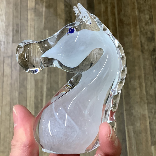 新しいスタイル 手作りガラス 干支〈馬〉 台座・屏風付き！ その他置物 小樽 立体・オブジェ