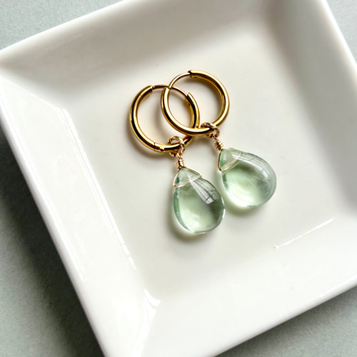 うさねこハンドメイド❇︎フローライトのピアス14kgf うさねこ様専用ハンドメイド❇︎フローライトのピアス14kgf