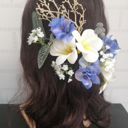 Weddingプルメリアの髪飾り　　プルメリア　アジサイ　カスミソウ 珊瑚 2枚目の画像
