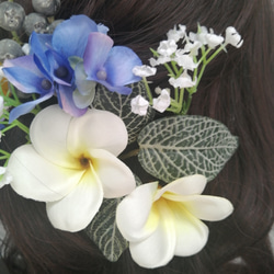 Weddingプルメリアの髪飾り　　プルメリア　アジサイ　カスミソウ 珊瑚 9枚目の画像
