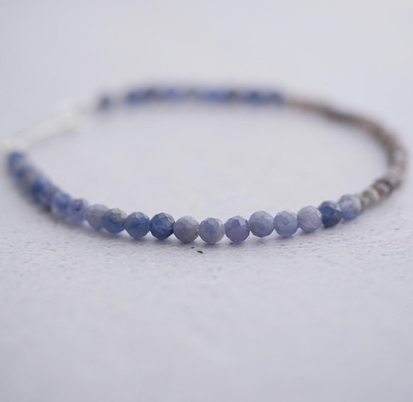 Brown Rough Diamond & Sapphire Bracelet 第5張的照片