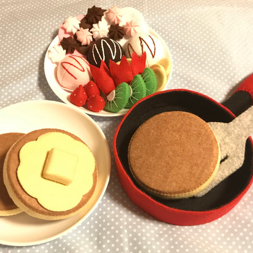 プクフェルトおままごと　ままごと　パンケーキ　ミニプリンセット他　しろたま プクフェルトおままごと ままごと パンケーキ ミニプリンセット